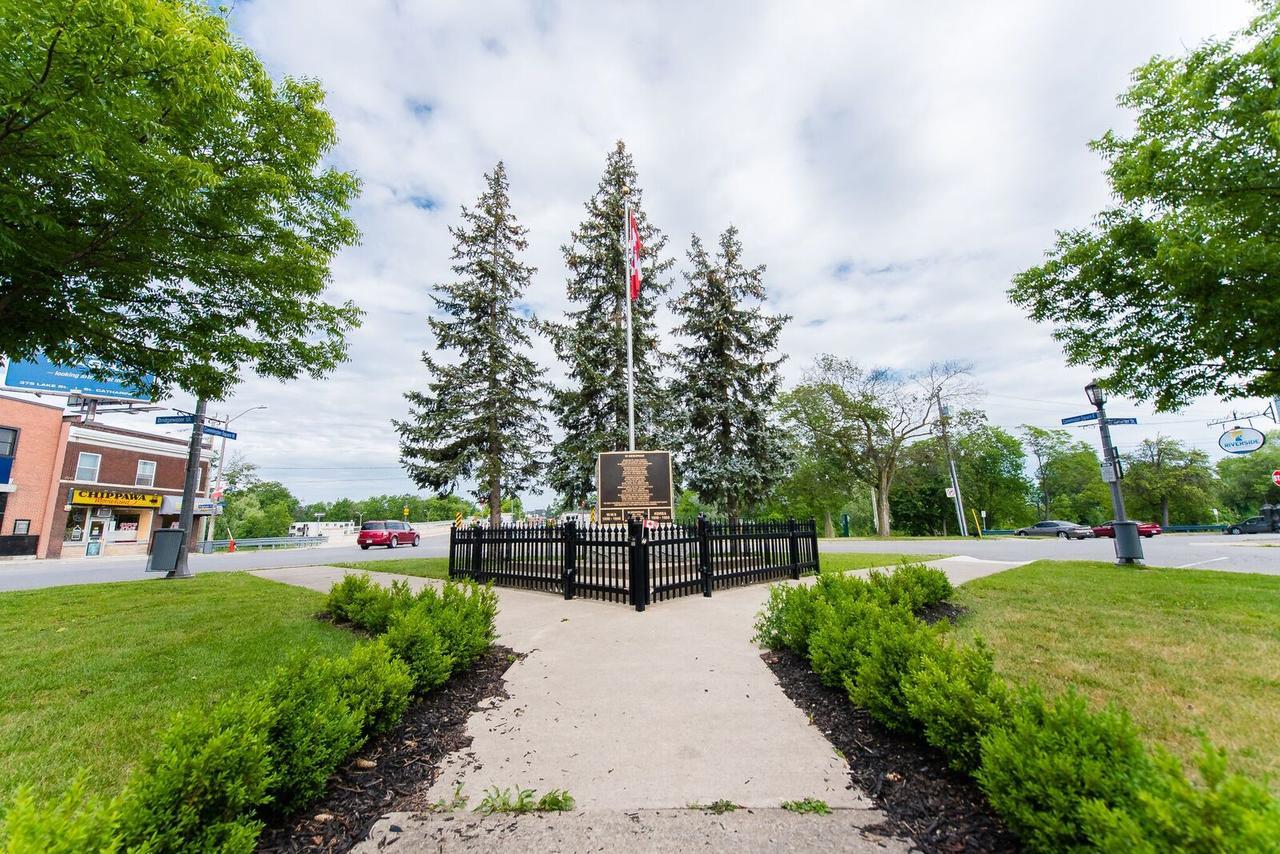 Niagara Parkway Court Motel Екстериор снимка