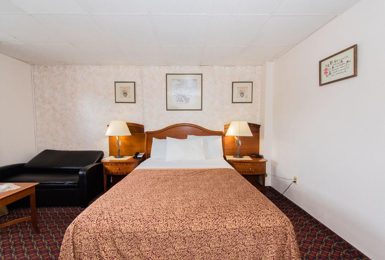Niagara Parkway Court Motel Екстериор снимка