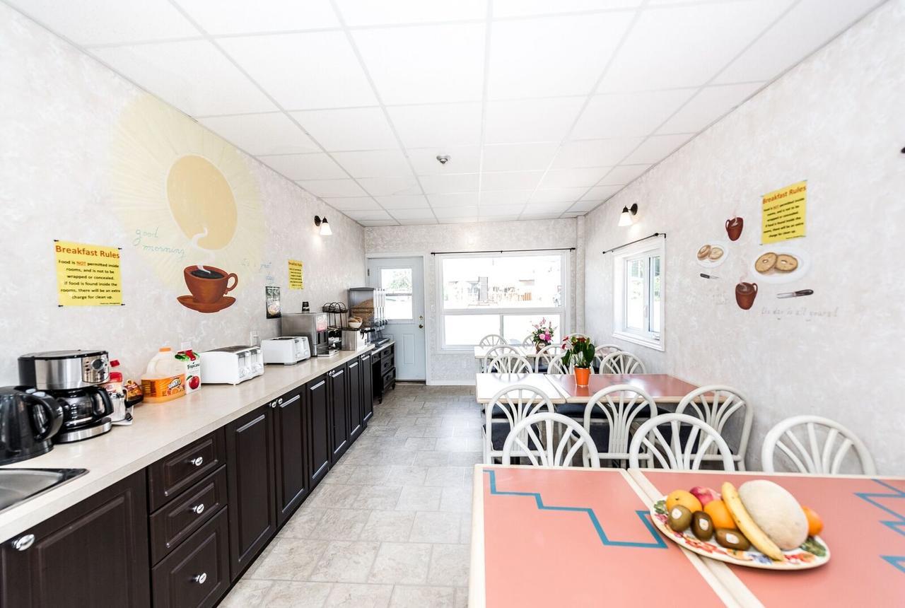 Niagara Parkway Court Motel Екстериор снимка