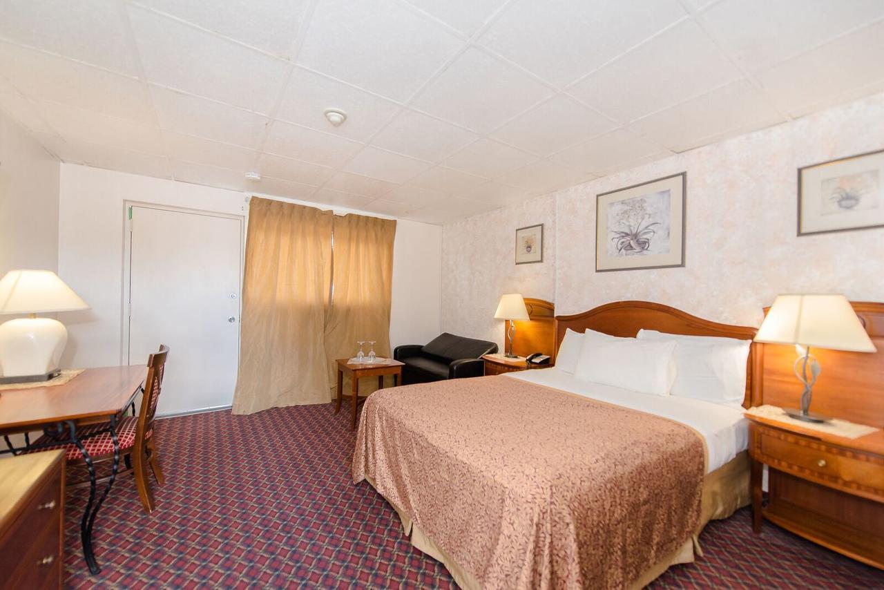Niagara Parkway Court Motel Екстериор снимка