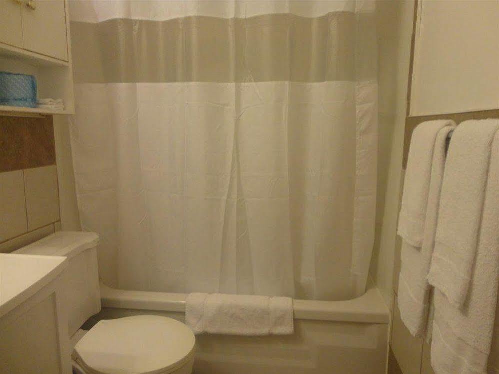 Niagara Parkway Court Motel Екстериор снимка