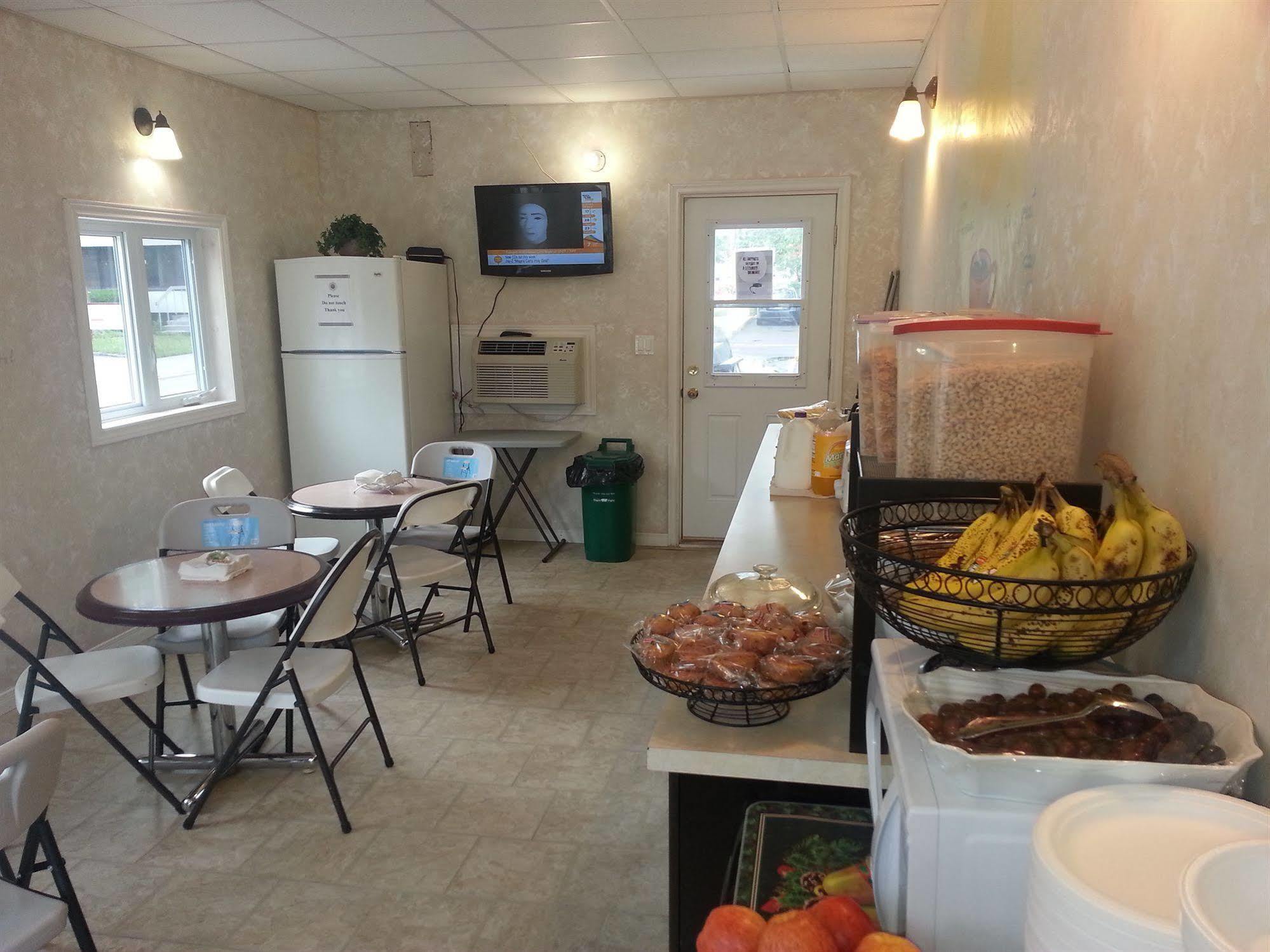 Niagara Parkway Court Motel Екстериор снимка