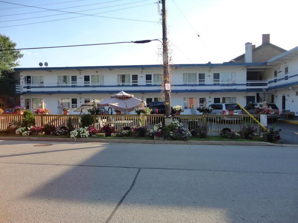 Niagara Parkway Court Motel Екстериор снимка